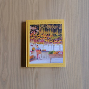 Designing with Dried Flowers